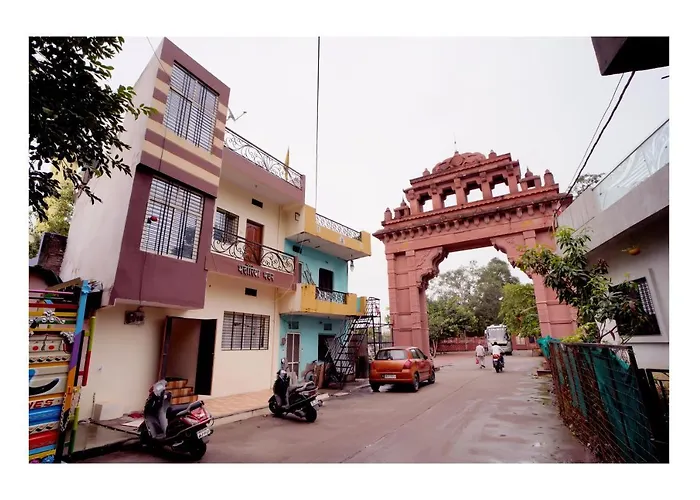 Rajdarshan Hotel